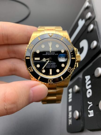 ROLEX_105