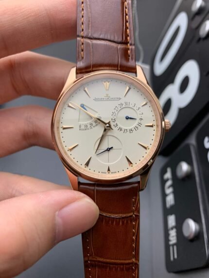 JAEGER-LECOULTER_101