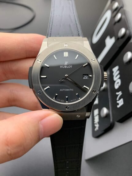 HUBLOT_102
