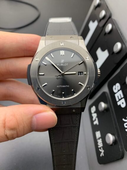 HUBLOT_107