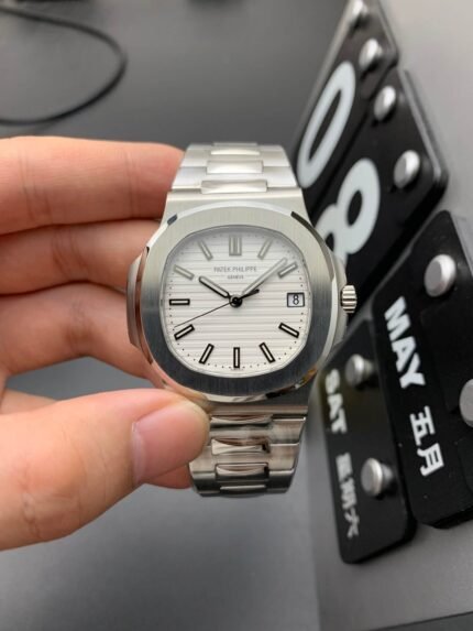 PATEK-PHILIPPE_100