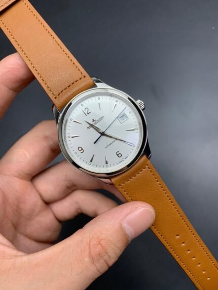 JAEGER-LECOULTER_106